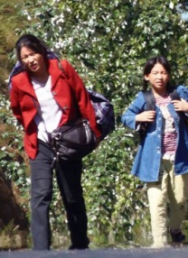 农村寡妇偷人高潮完整版